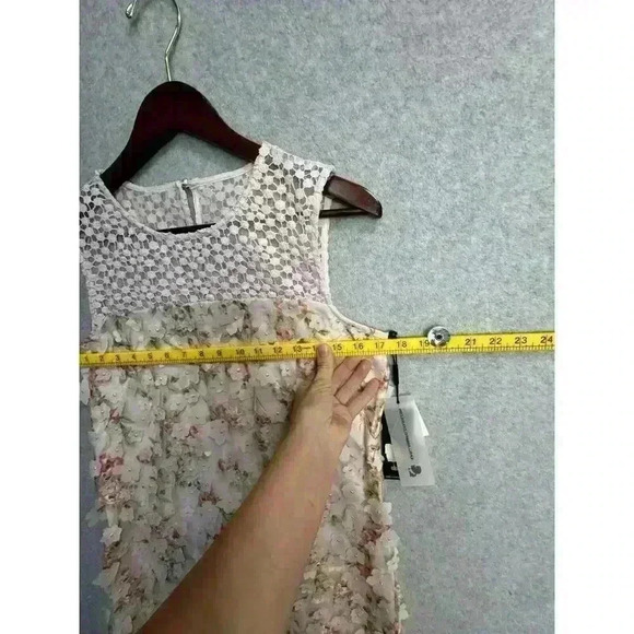 Karl Lagerfeld Paris Women's Applique Shift Dress Floral Pink Sz 8 Tea Party - Picture 10 of 14